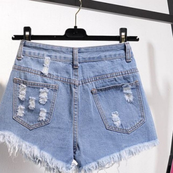 Women Closet - Picture 2 of 16